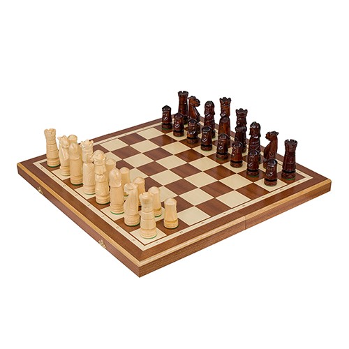 Šachy dřevěné z bukového dřeva 56x56cm